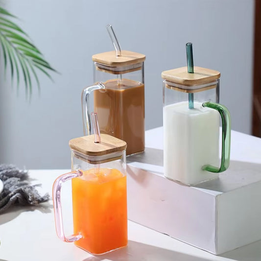 Borosilicate Glass with Bamboo Lid & Straw Madina Gift