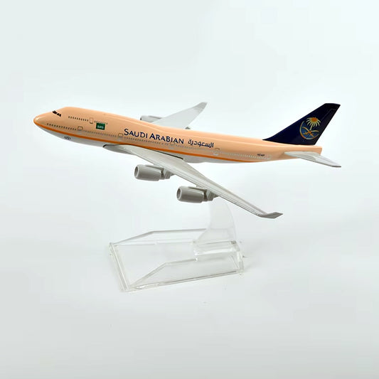 Saudi Arabian Airlines Boeing 747 Diecast Model 1:4 Madina Gift
