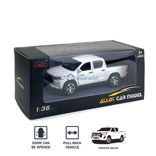 Toyota Hilux - Revo Rocco 1:32 Scale Model