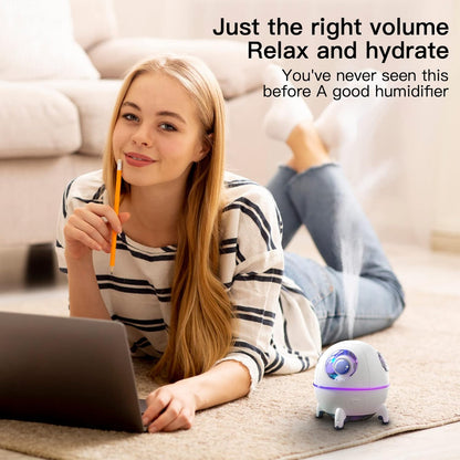 Astronaut Air Humidifier With Night Light 220 ML Capacity - Madina Gift