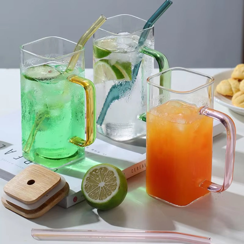 Borosilicate Glass with Bamboo Lid & Straw Madina Gift