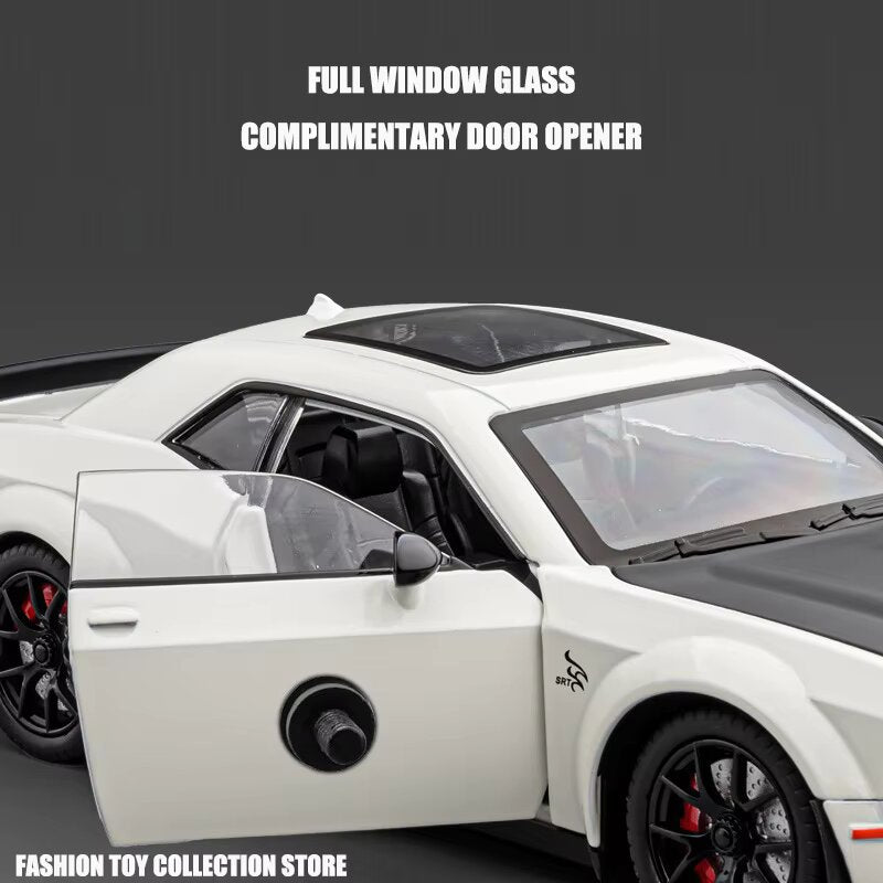 CHE ZHI CZ172 Diecast Dodge Challenger Hellcat SRT 1:24 Scale Model Car Madina Gift