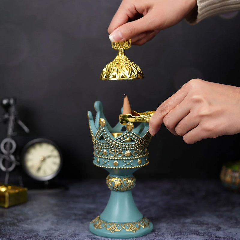Luxury Essential Oil & Incense Burner With Resin Crown Madina Gift