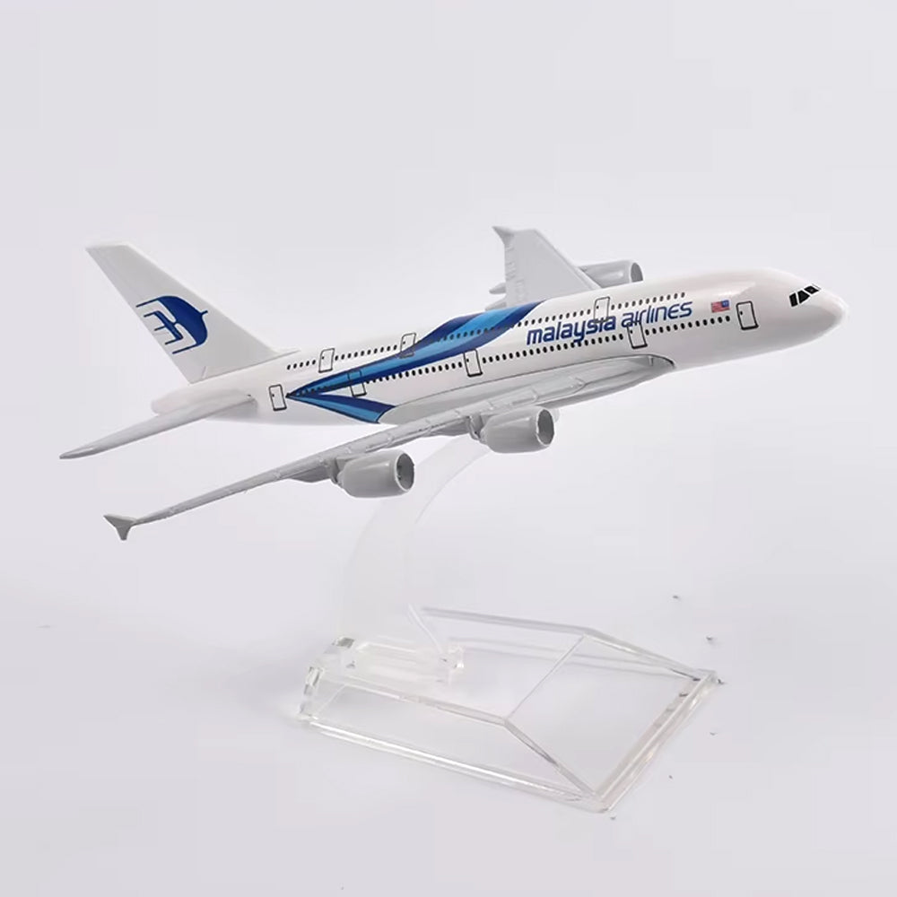 Malaysia Airlines Airbus A380 Diecast Model 1:4 Madina Gift