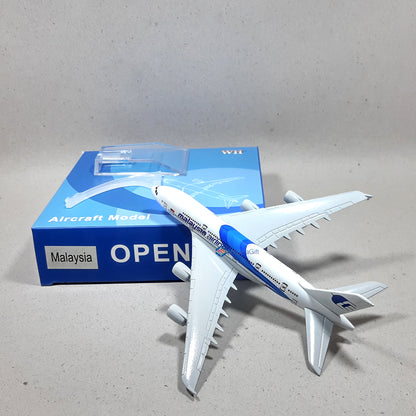 Malaysia Airlines Airbus A380 Diecast Model 1:4 Madina Gift