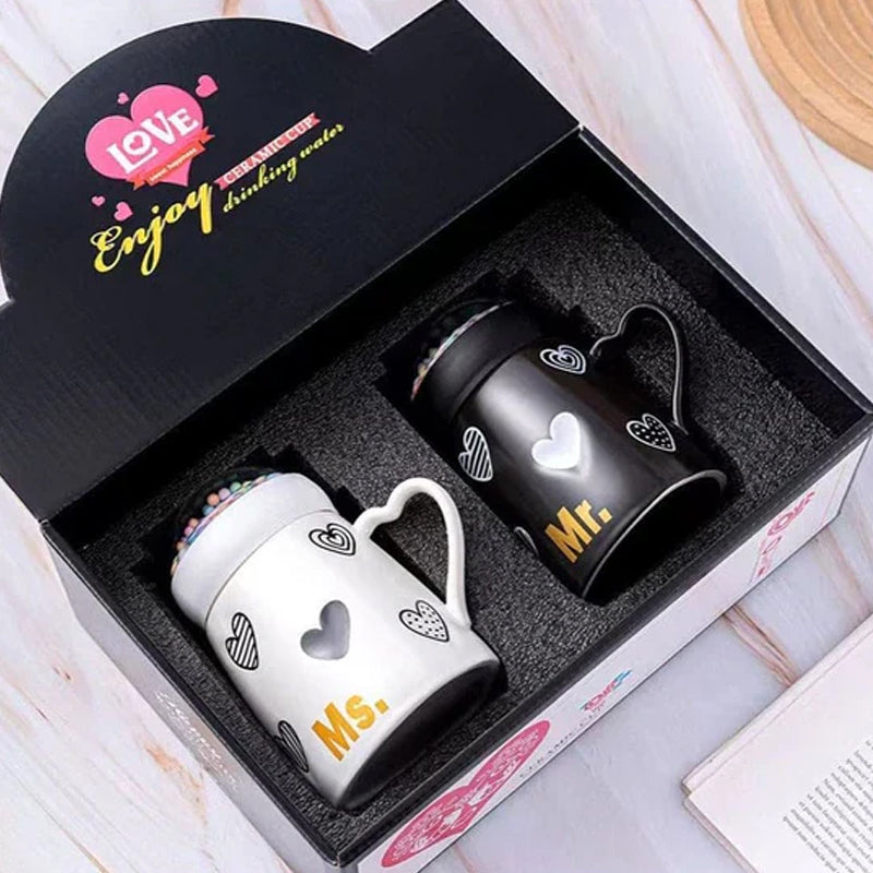 Mr & Mrs Mug Set With Snow Ball Globe Lid Madina Gift