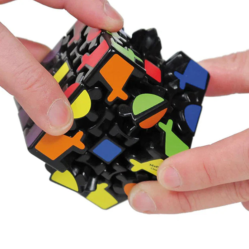 EQY821 Mind Game Problem Solving QY Speed Gear Cube 5.7 Puzzle Madina Gift