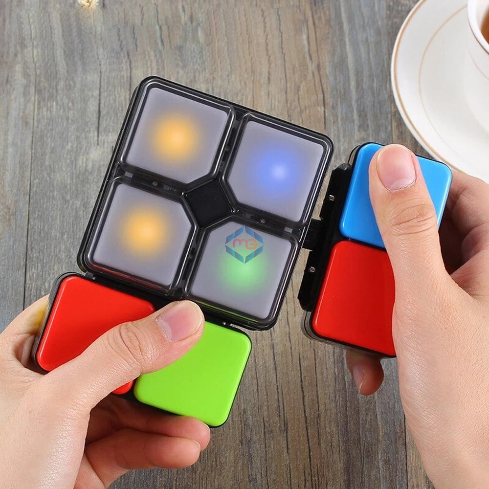 Multiplayer Challenge Rubik's Cube with Light & Sound