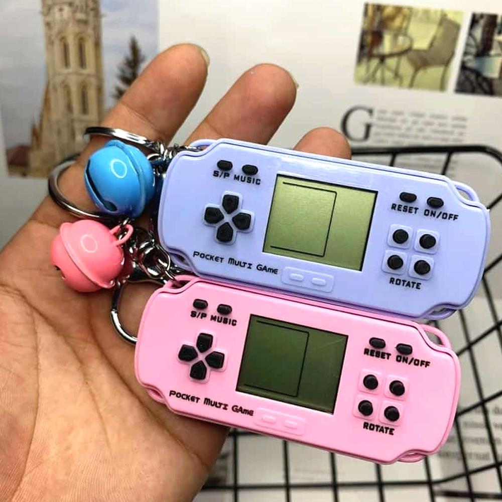 Retro Handheld Console Built-in 26 Video Games Keychain - Madina Gift